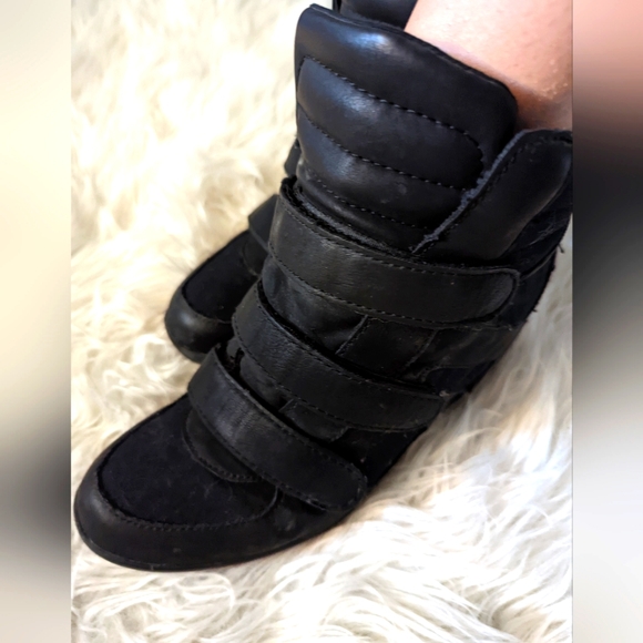 Women's Booties - Picture 8 of 12